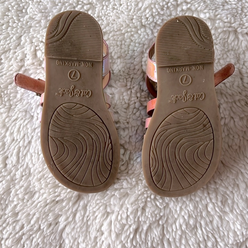 Cat & Jack Toddler Girl Sandals - Picture 3 of 4